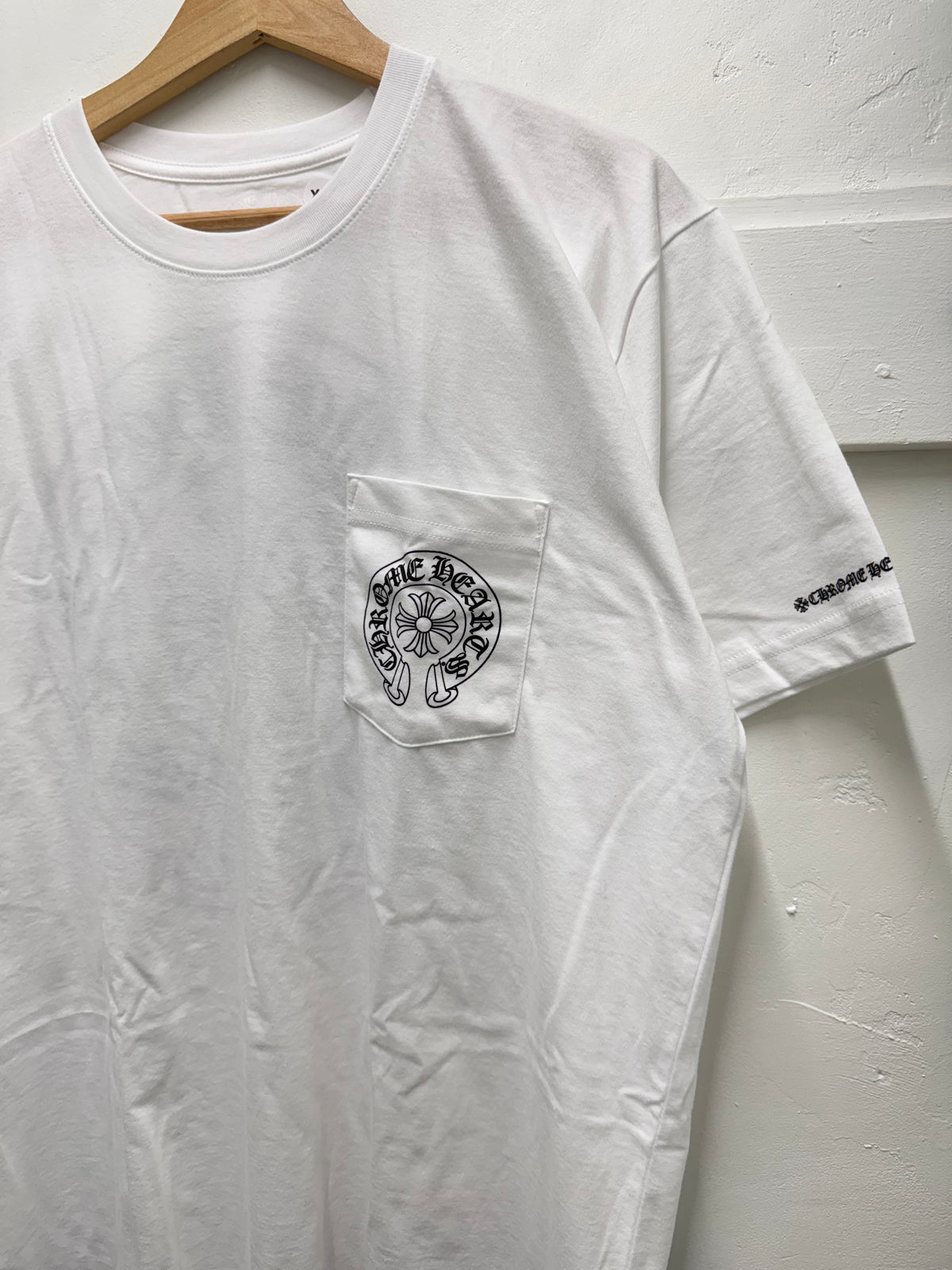 Chrome Hearts White Horseshoe T-Shirt SZ: XL – New