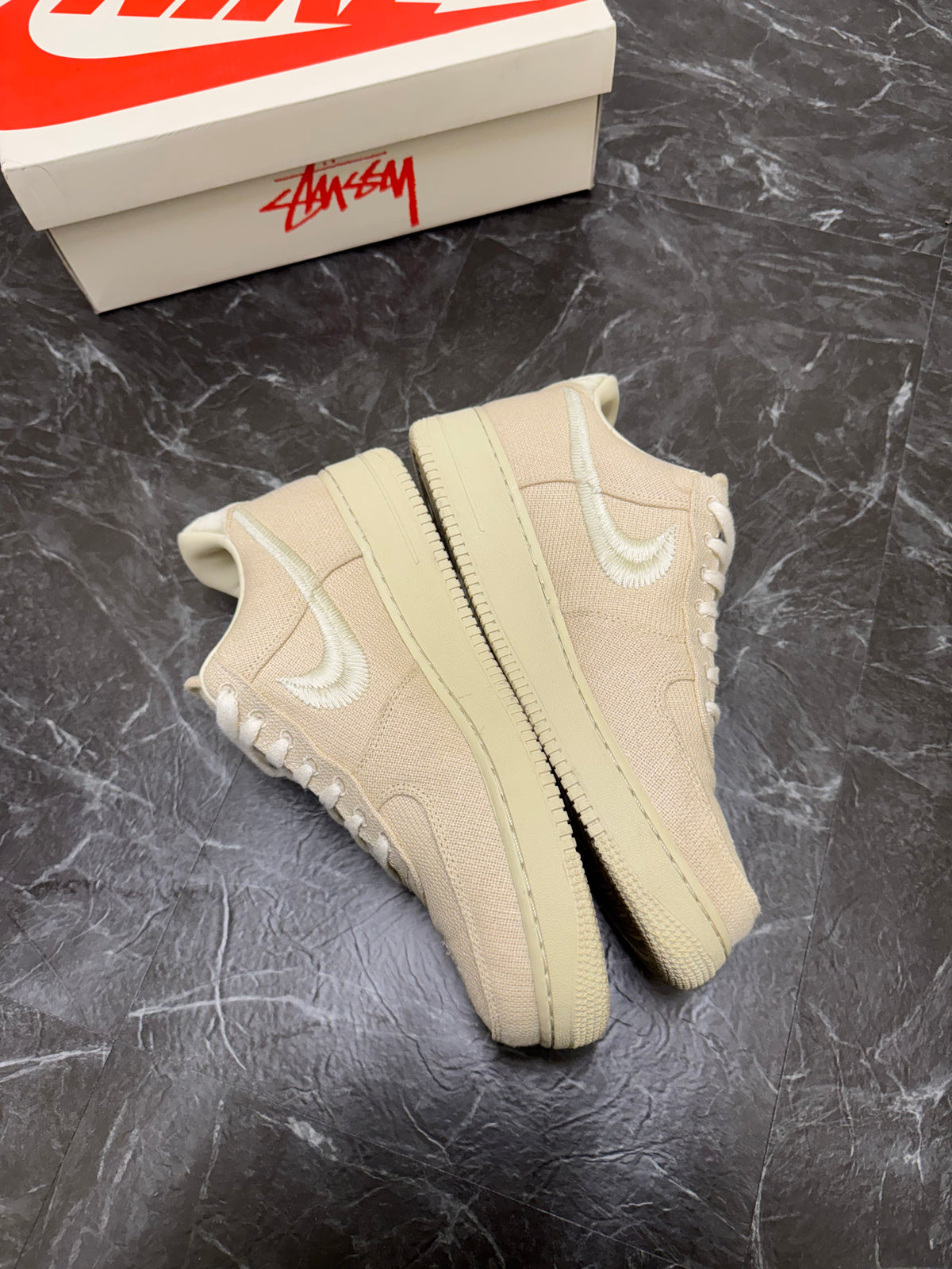 Air Force 1 Low Stussy Fossil SZ: 12M - Pre-Owned