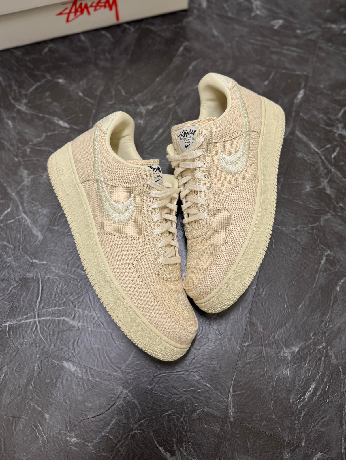 Air Force 1 Low Stussy Fossil SZ: 12M - Pre-Owned