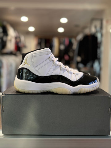 Jordan 11 DMP Gratitude SZ: 7Y/8.5W - Pre-Owned