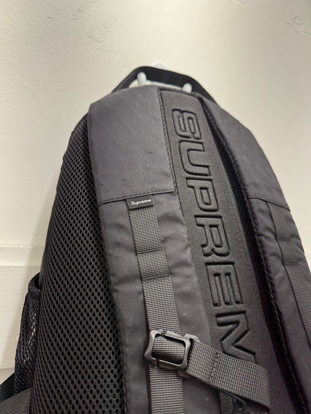 Supreme 3D Logo Black Backpack – New