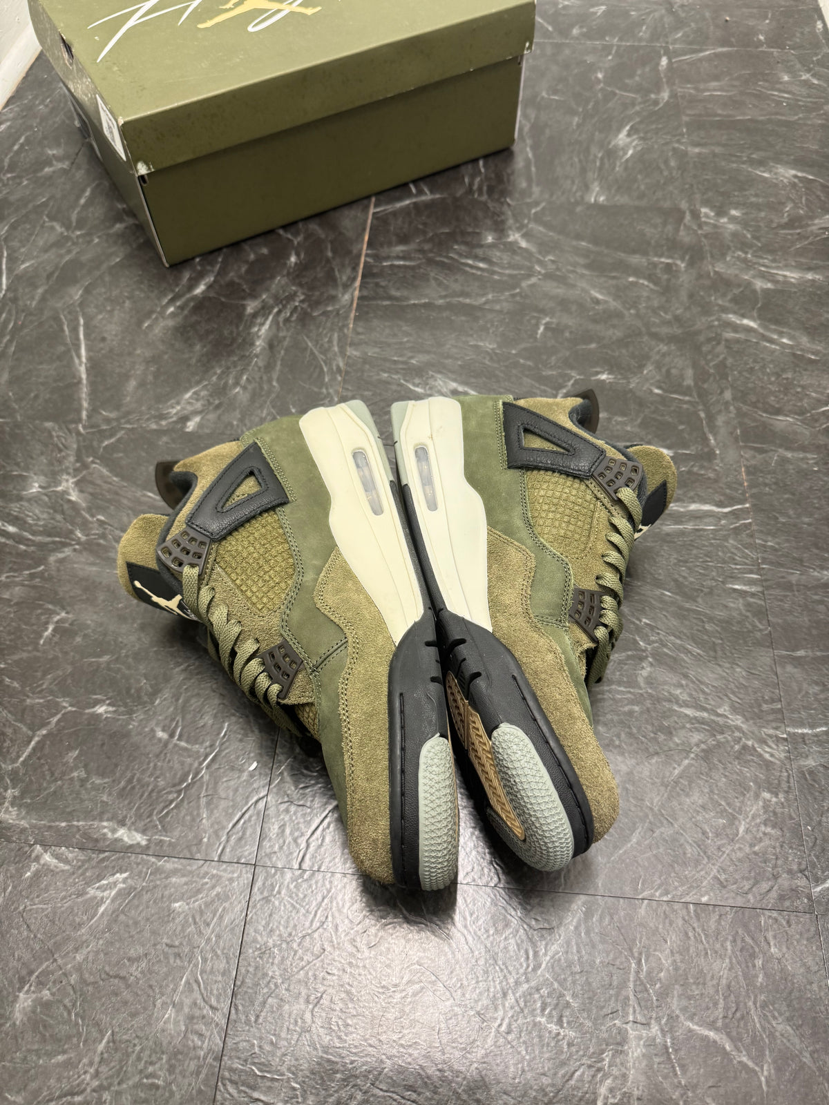 Jordan 4 Craft Olives SZ: 11.5M - Pre-Owned
