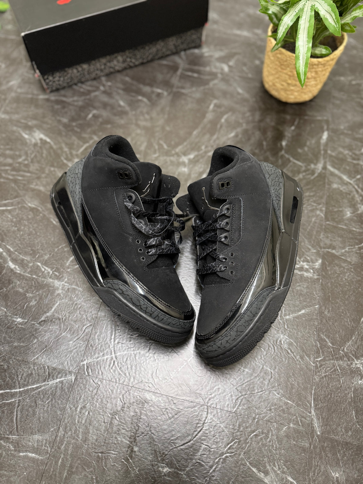 Jordan 3 Black Cat - SZ: 10M - Pre-Owned