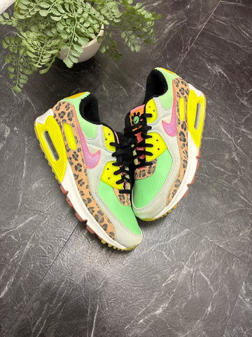 Nike Air Max 90 LX Illusion Green (90s Dancefloor) SZ: 10.5W/9M - Pre-Owned