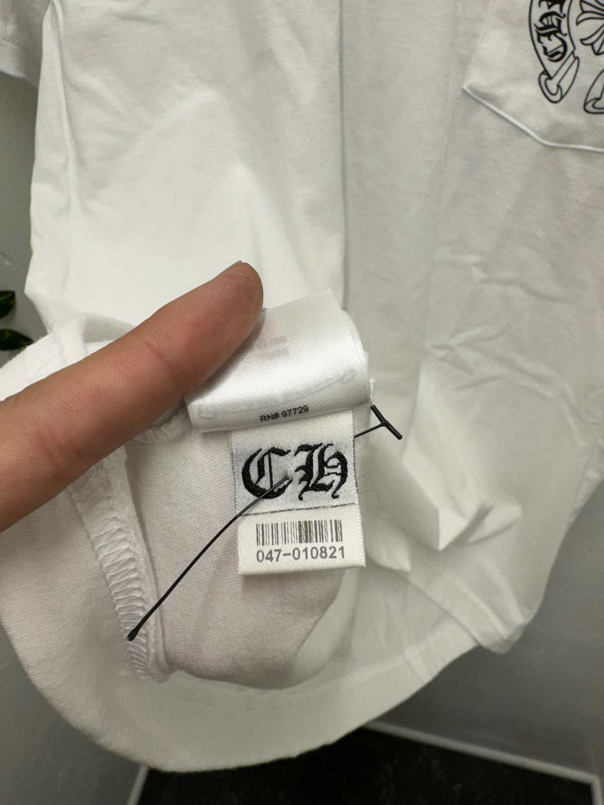 Chrome Hearts White Horseshoe T-Shirt SZ: XL – New