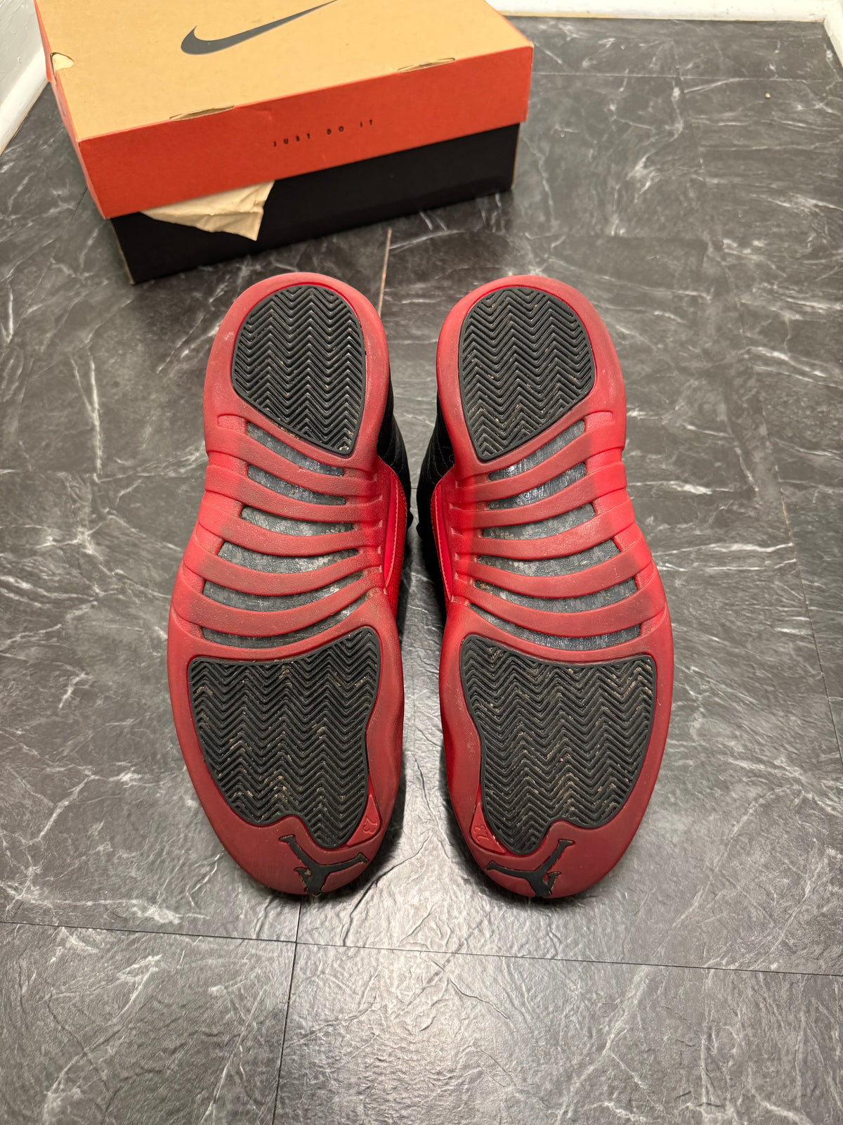 Jordan 12 Flu Game 2025 SZ: 12M - Pre-Owned