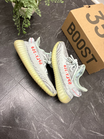 Adidas Yeezy Boost 350 V2 Blue Tint SZ: 6M/7.5W - Pre-Owned