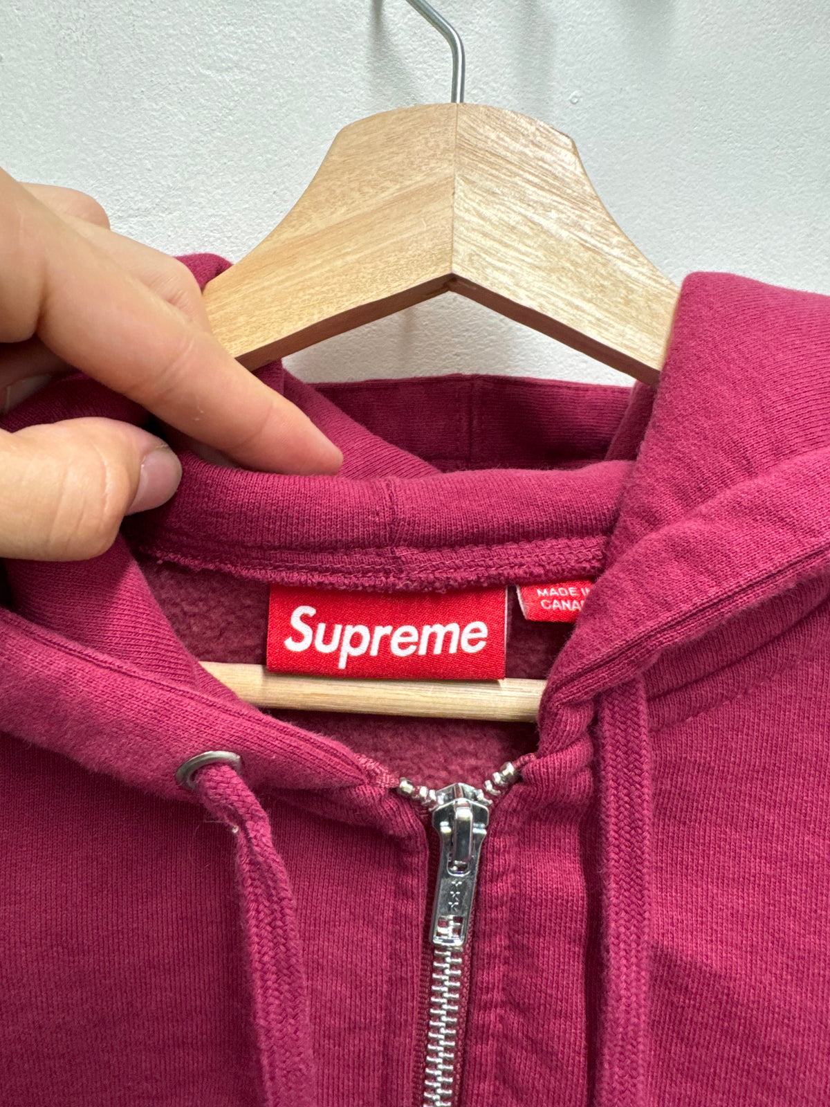 Supreme Logo Zip Up | SZ: M | Pre-Owned