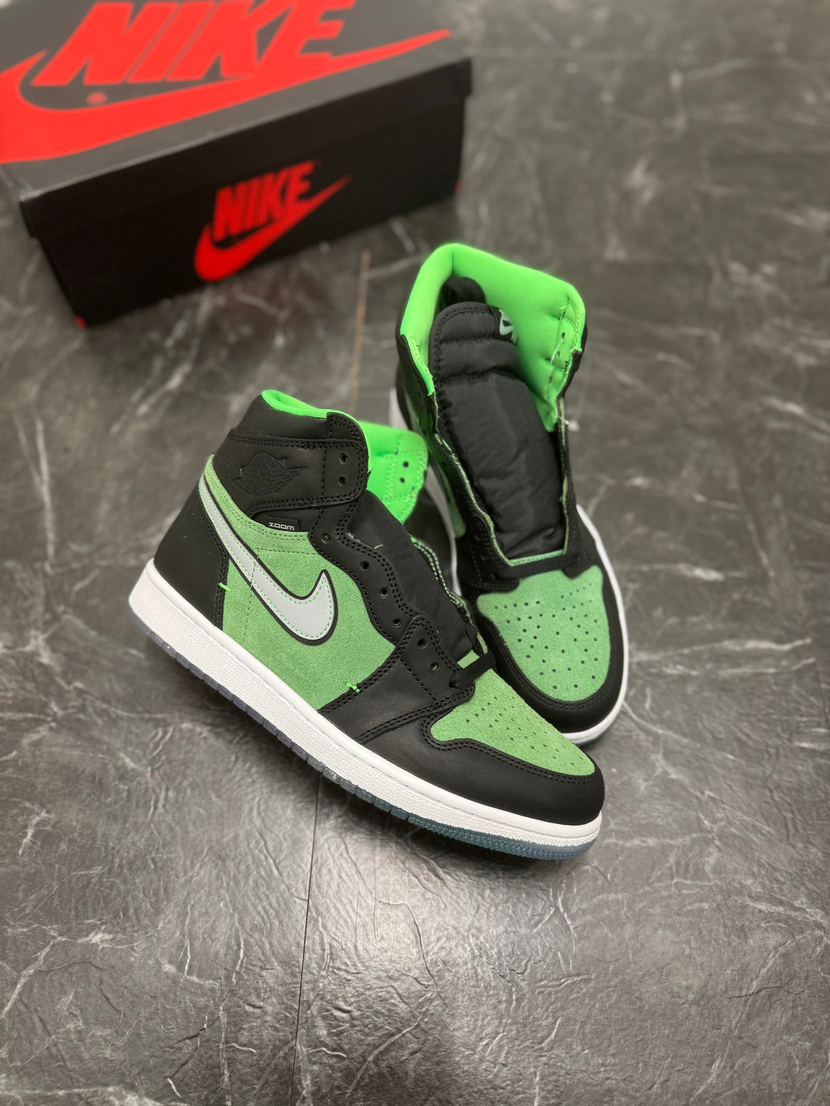 Jordan 1 High Zoom Zen Green SZ: 9.5M - New