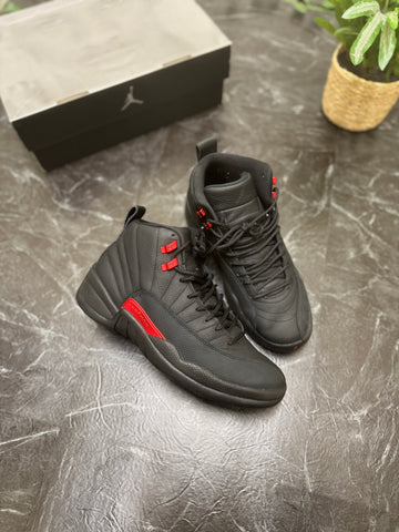 Jordan 12 Bloodline | SZ: 9M | Pre-Owned