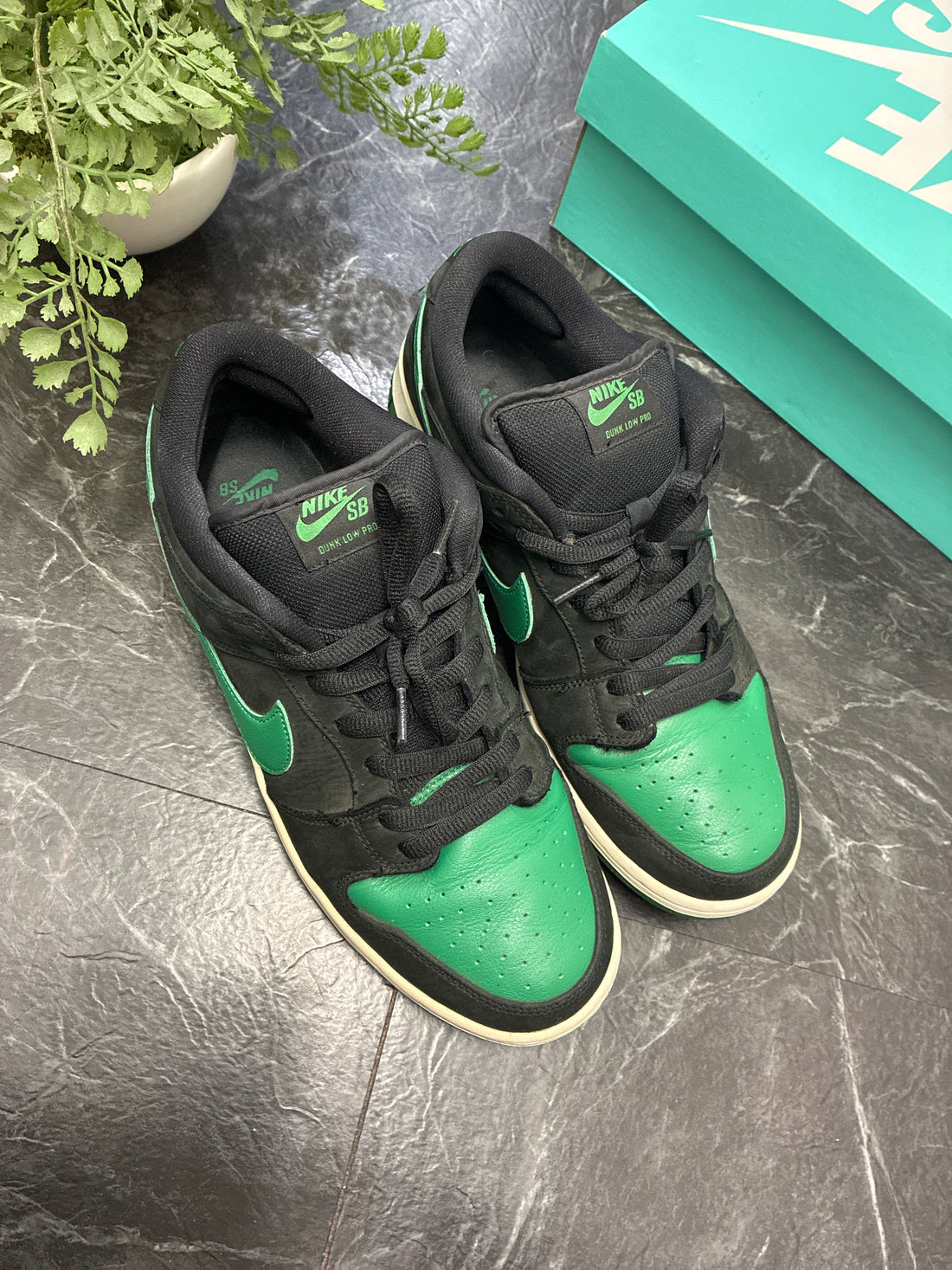 Nike SB Dunk Low J Pack Black Pine Green SZ: 11.5M - Pre-Owned