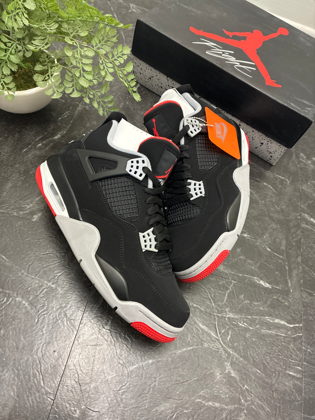 Jordan 4 Bred 2019 SZ: 9M - New
