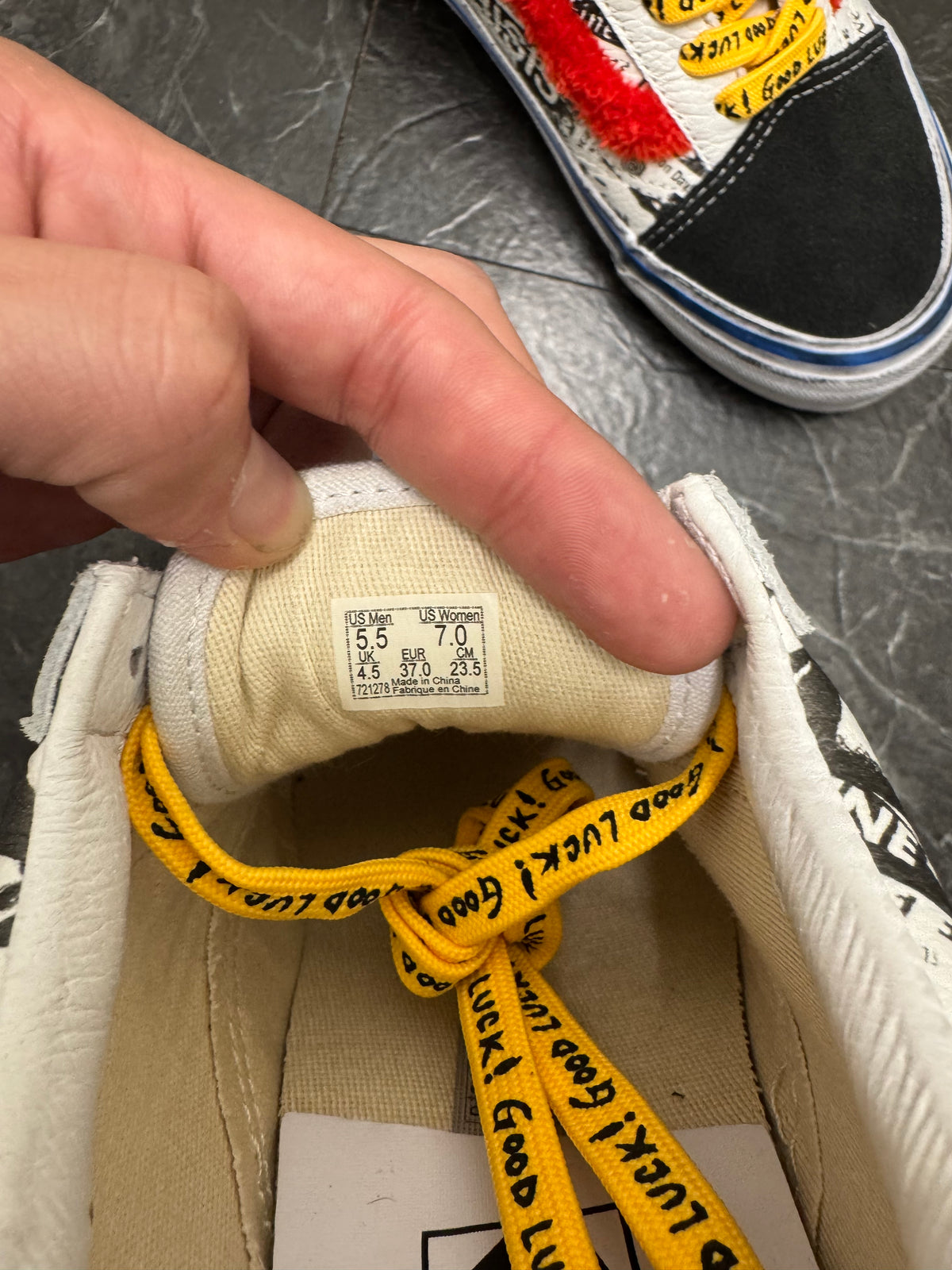 Vans Gallery Dept. Good Luck SZ: 5.5M/7W - Pre-Owned