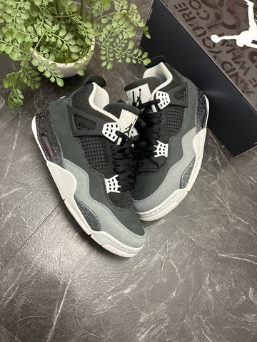 Jordan 4 Fear 2024 SZ: 10.5M - Pre-Owned