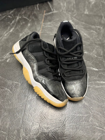 Jordan 11 Low Barons SZ: 8.5M - Pre-Owned