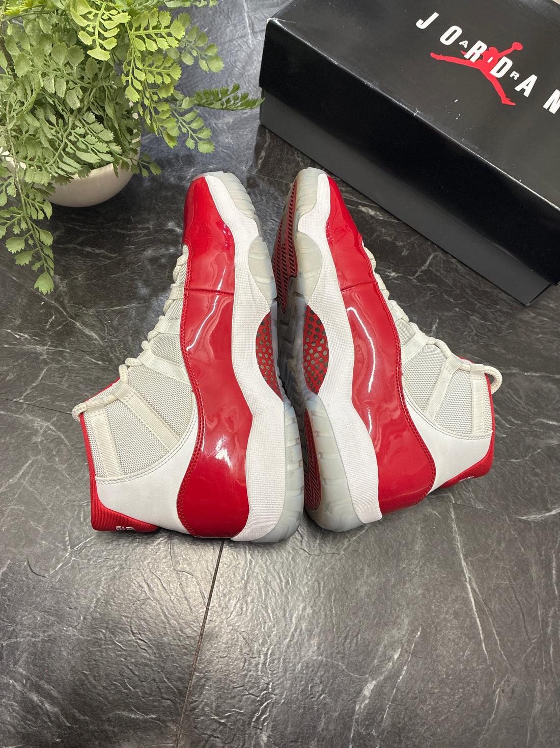 Jordan 11 Cherry 2022 SZ: 11M - Pre-Owned
