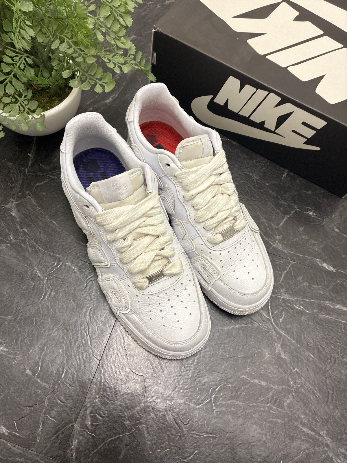 Nike Air Force 1 Low Cactus Plant Flea Market White SZ: 9.5M - Pre-Owned