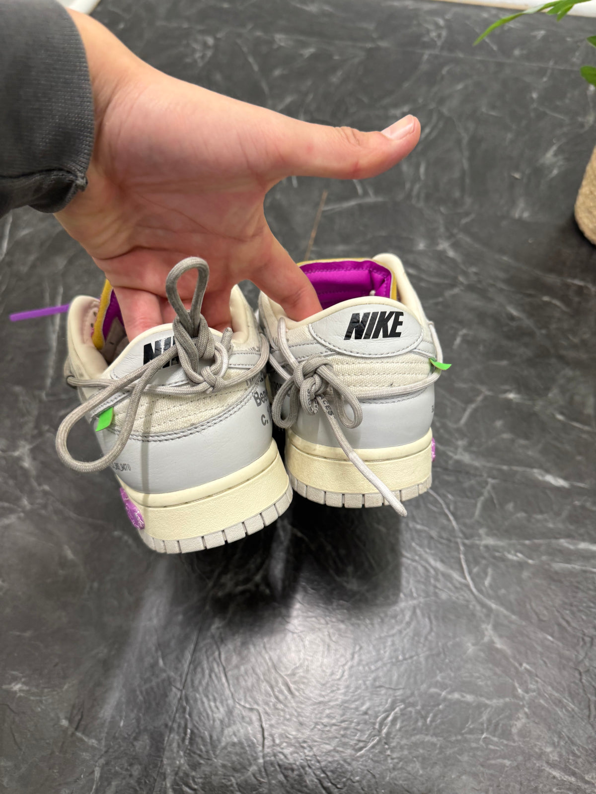 Nike Dunk Low Off-White Lot 3 SZ: 9.5M - Pre-Owned