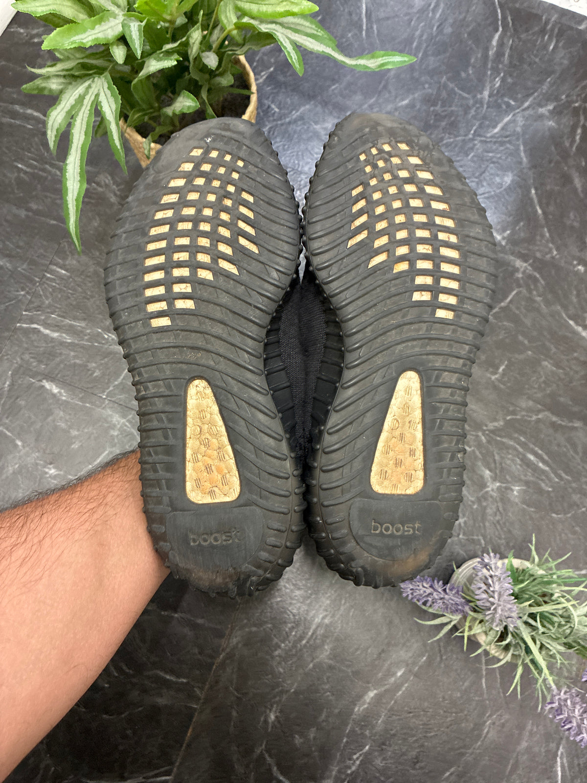 Adidas Yeezy Boost 350 V2 Onyx SZ: 8.5M - Pre-Owned