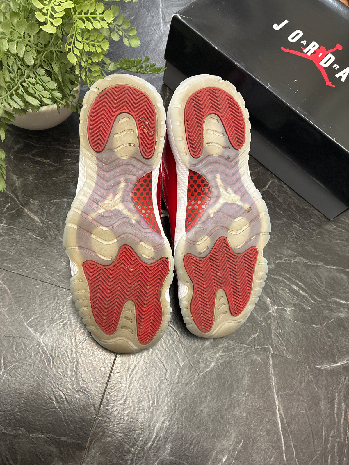 Jordan 11 Cherry 2022 SZ: 11M - Pre-Owned