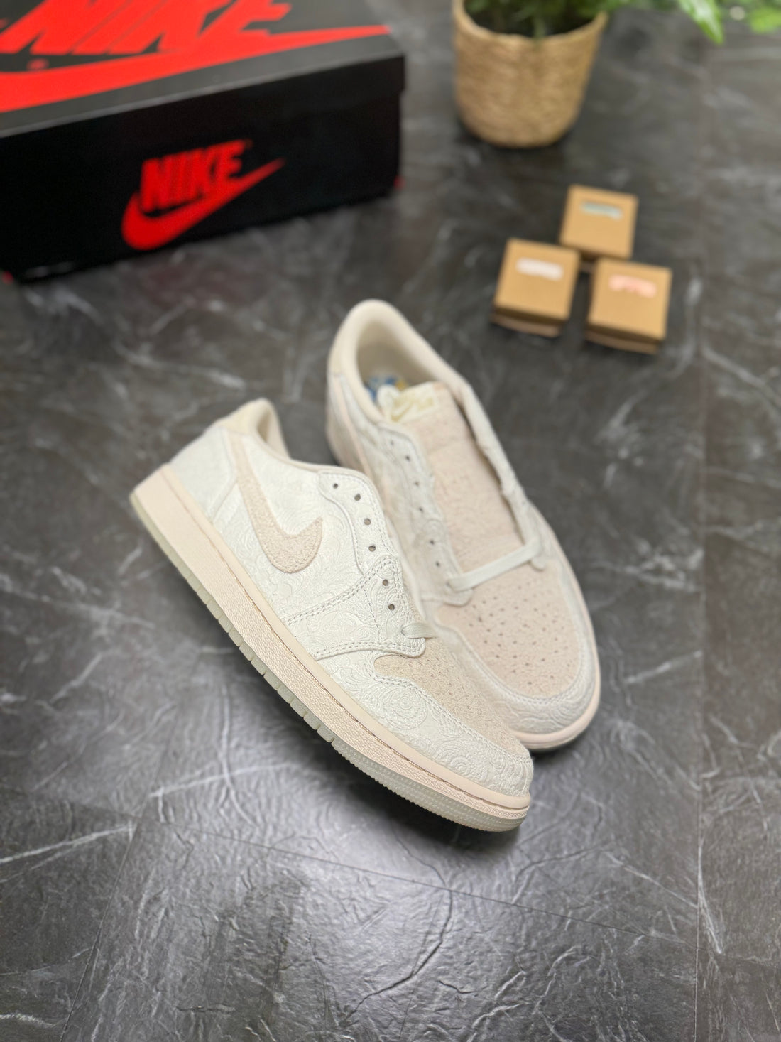 Air Jordan 1 Low OG – Chris Paul – Size 9.5M - New
