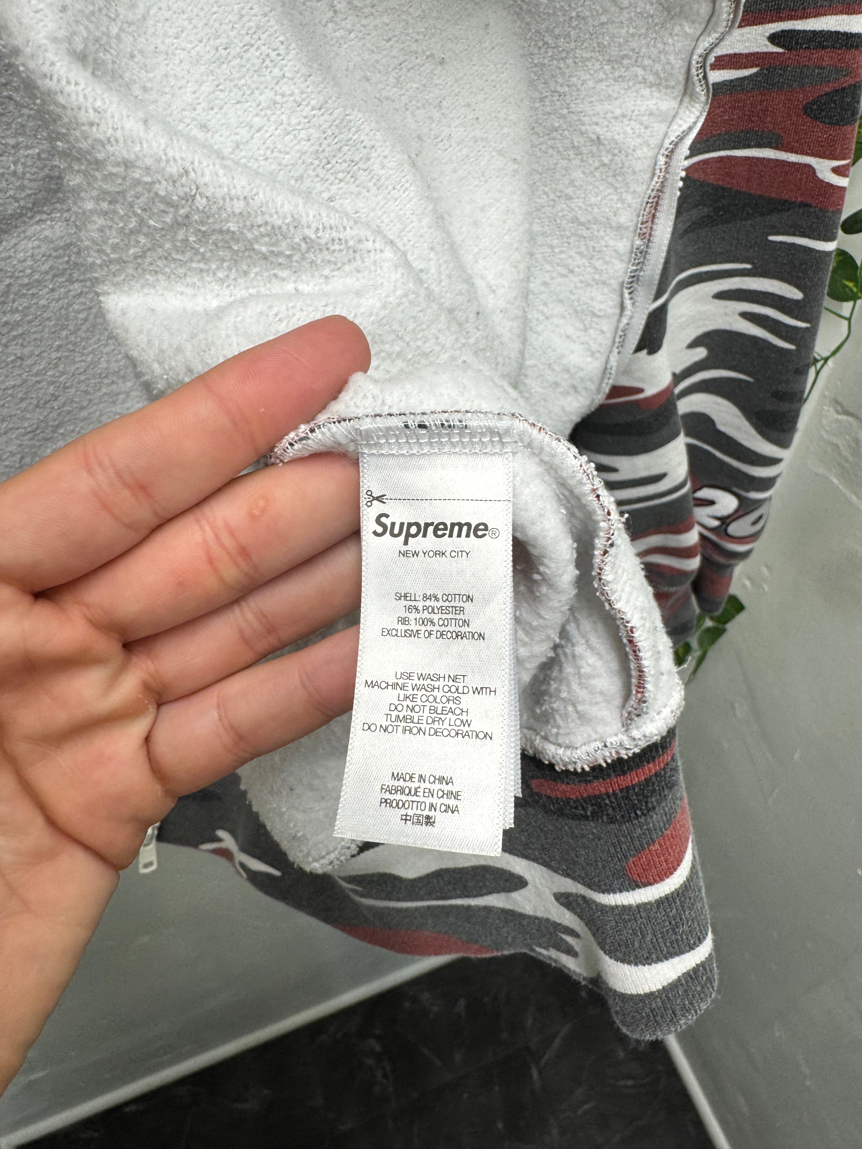 Supreme Performance Zip Up Hooded Sweatshirt Red Camo SZ: L - Pre-Owned