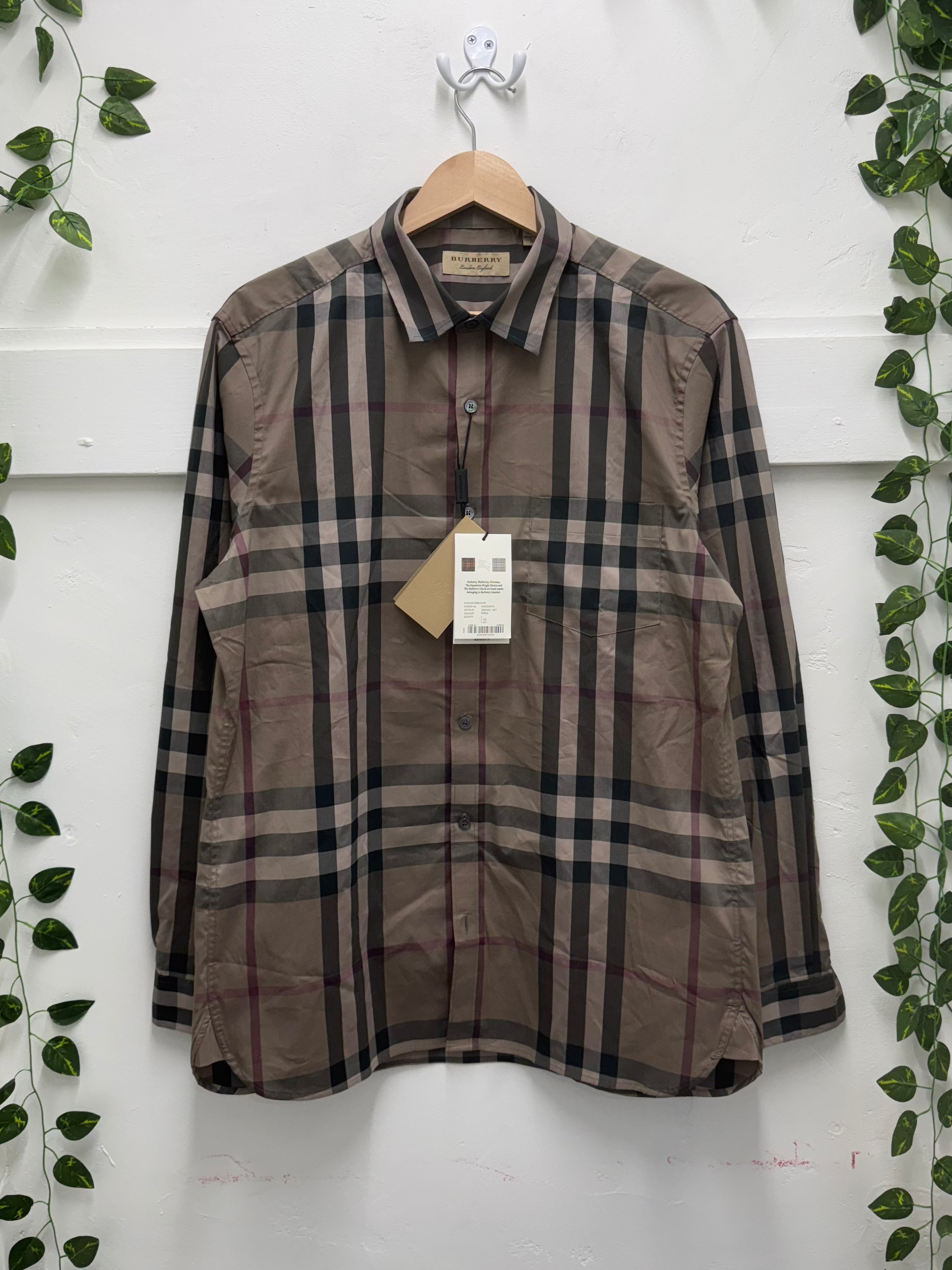 Burberry Classic Check Shirt Beige SZ: L – New