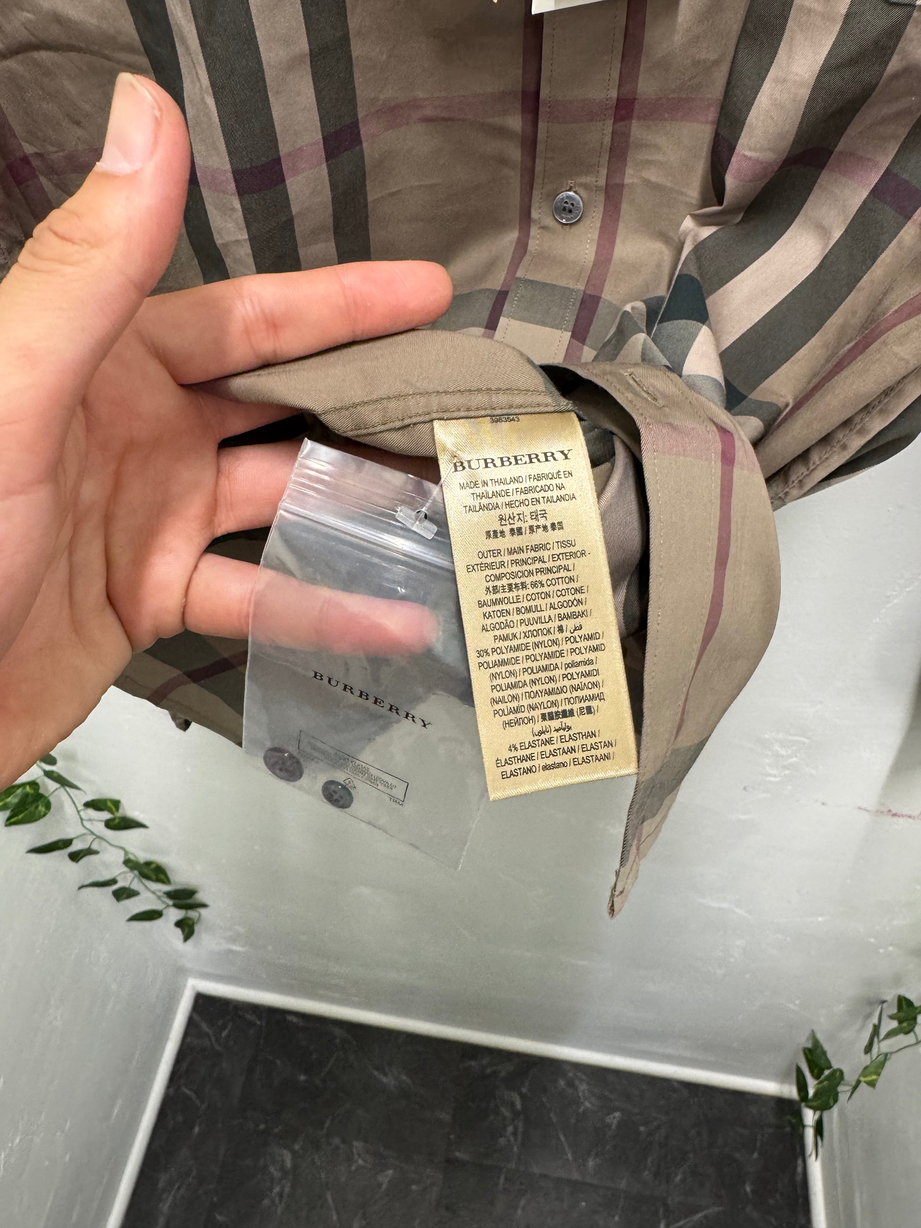 Burberry Classic Check Shirt Beige SZ: L – New