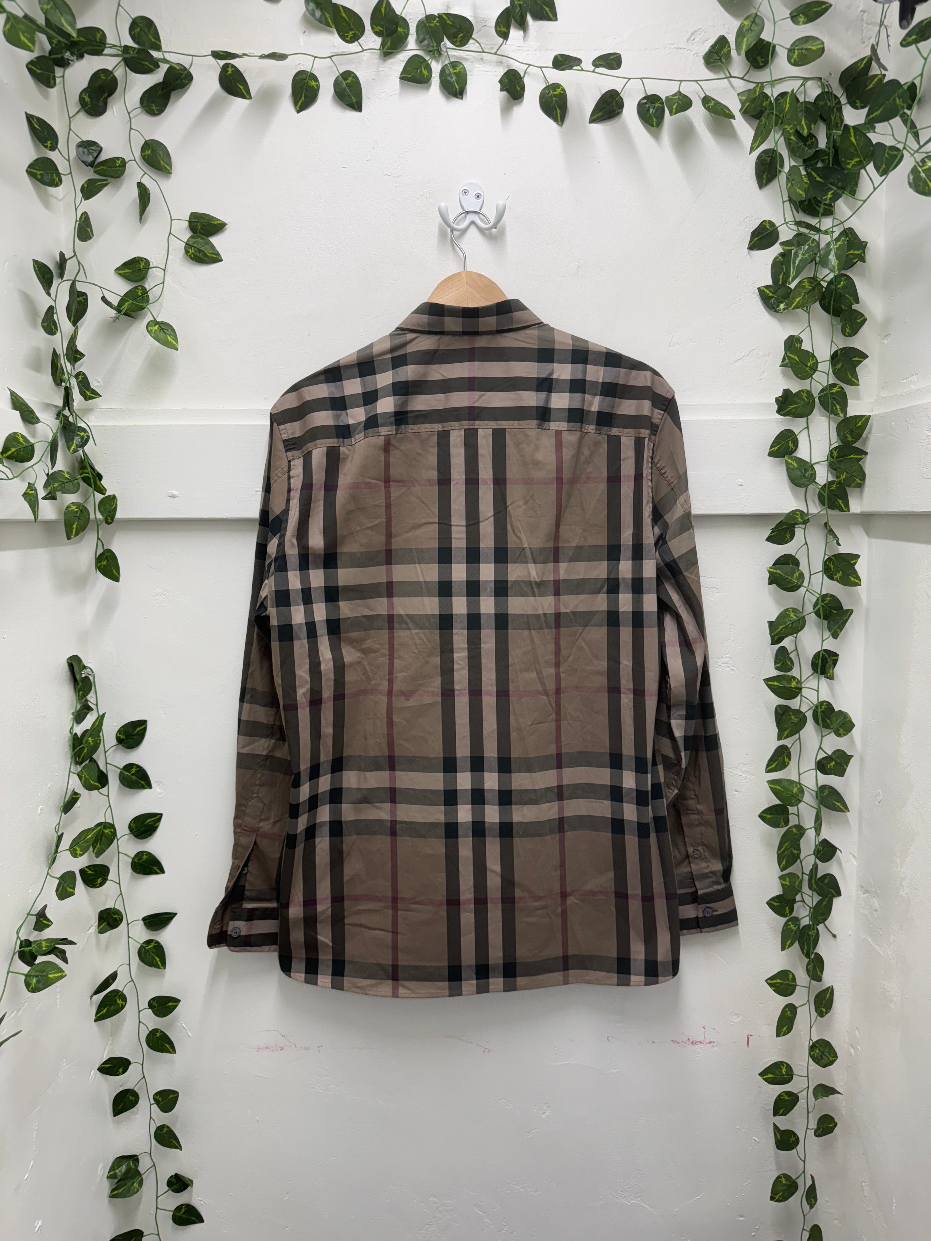 Burberry Classic Check Shirt Beige SZ: L – New
